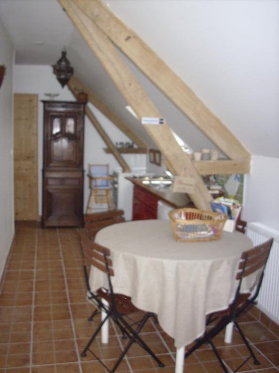 Grand Mainguet Bed & Breakfast Saint-Lambert-la-Potherie Bagian luar foto